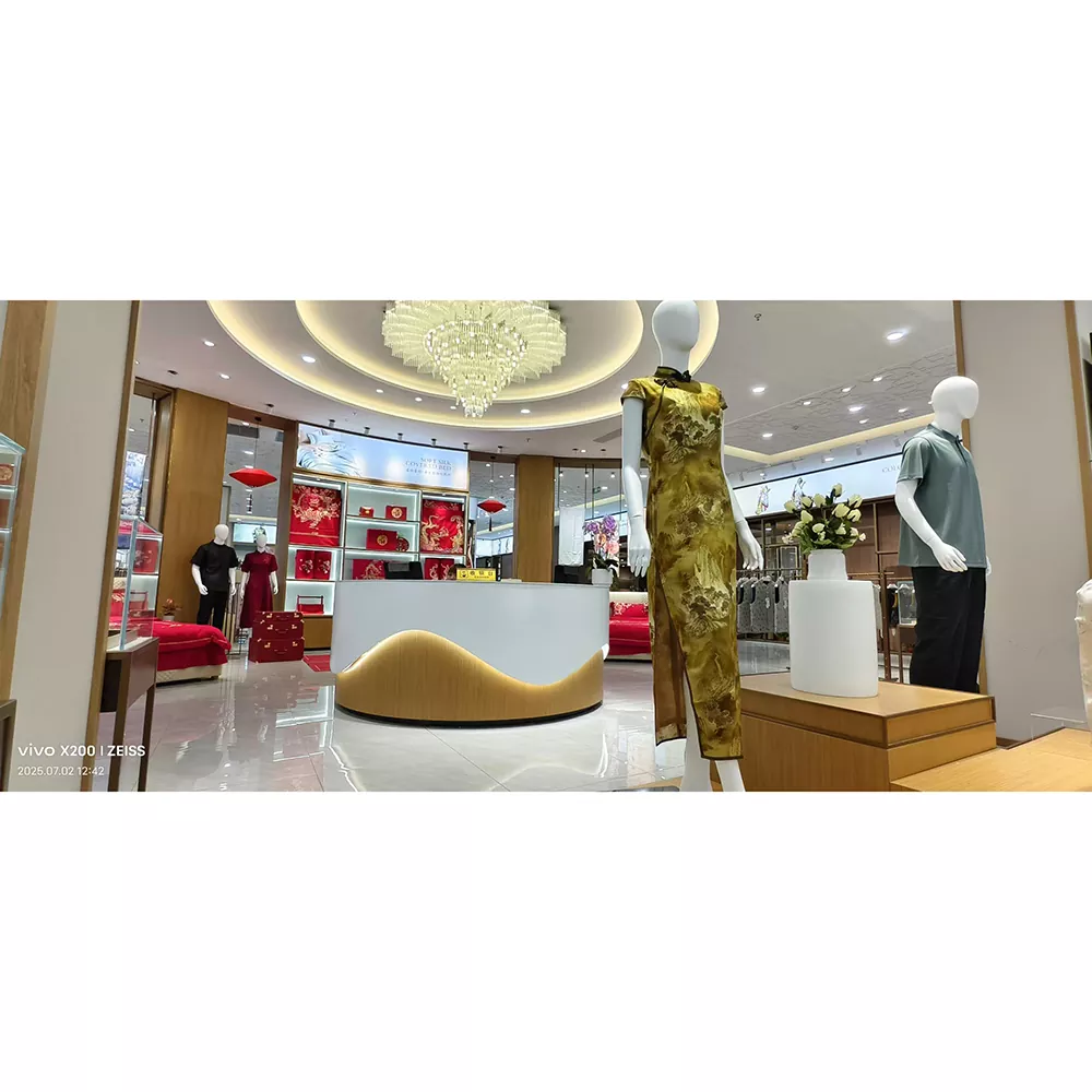 Wooden Women's Clothing Display Rack